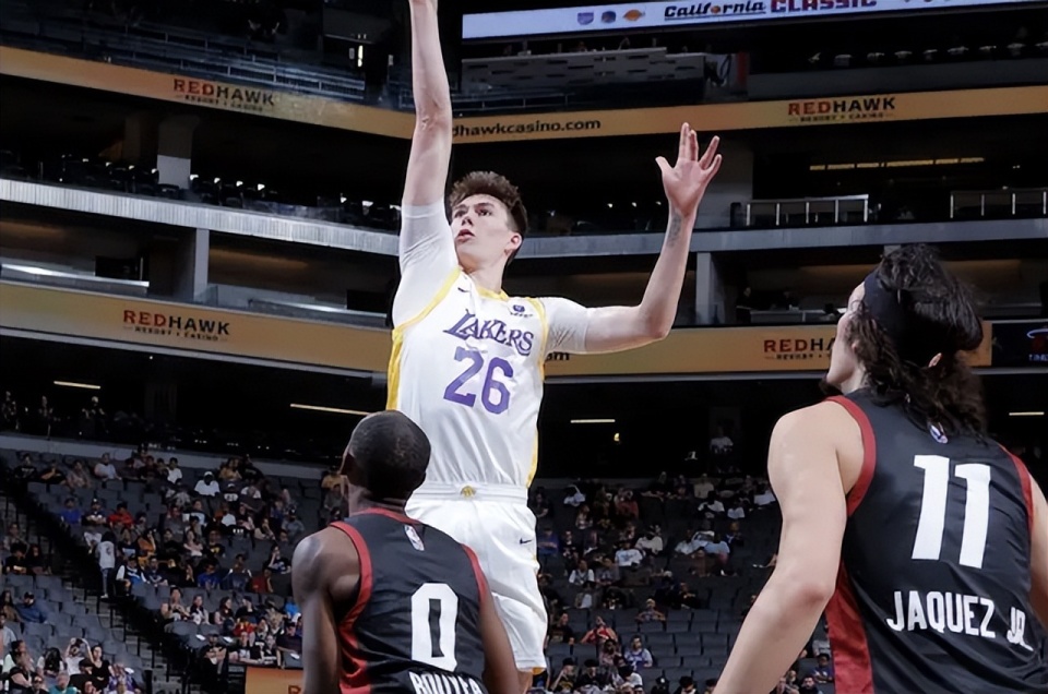 英雄联盟编年史拳头faker 英雄联盟编年史拳头faker